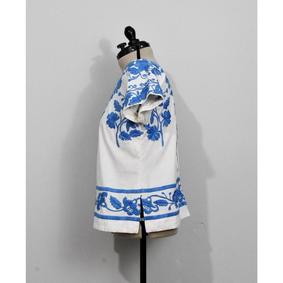 Vagabundo Sportswear by Marge Hall White Blouse with Blue Embroidered Flowers - Picture 3 of 6